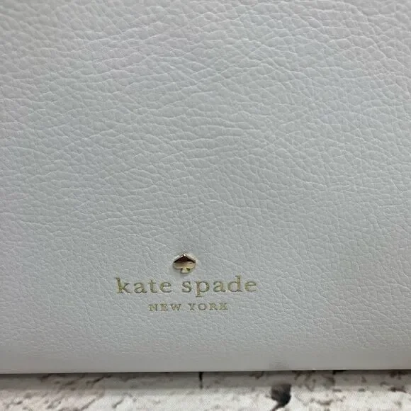 KATE SPADE GREENE STREET KAIA (white dove) Perfect bag Travel Bag! Holds a lot - Picture 7 of 15